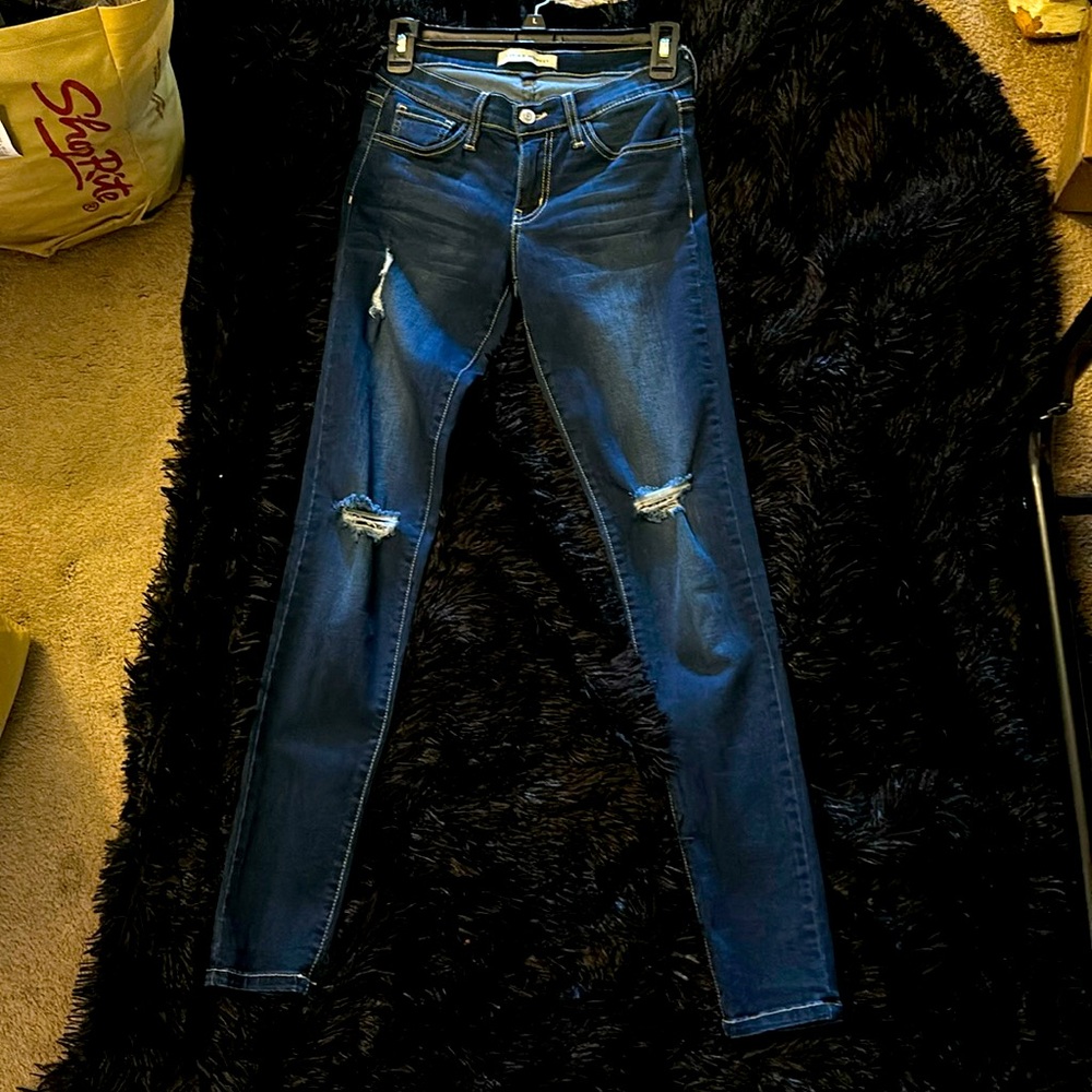 Flying Monkey skinny jeans size 26! Amazing condish!!!